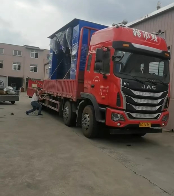 中國-珠三角 無人值守微信掃碼洗車設備發貨了